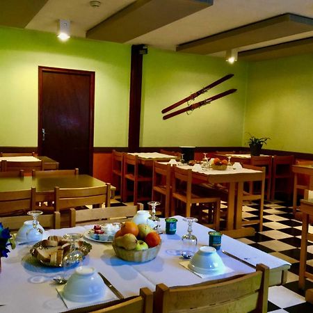Auberge Familiale Relais Du Lys โกเตอเรต์ ภายนอก รูปภาพ